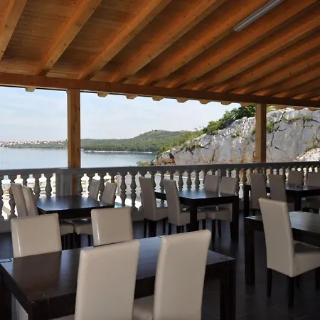 Mobile With Private Covered Terrace Tatil Evi *