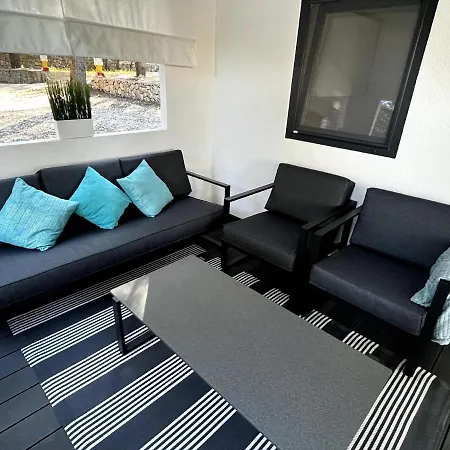 Mobile With Private Covered Terrace *