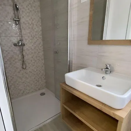 Mobile With Private Covered Terrace Drage