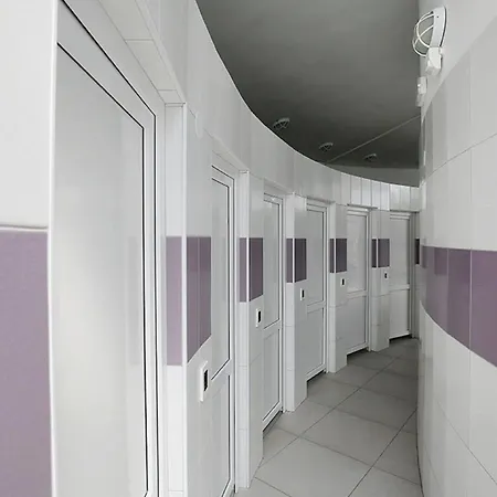Mobile With Private Covered Terrace * 德拉格